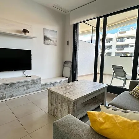Ewa Apartment Arenales del Sol