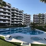 Ewa *