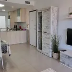 דירה Ewa